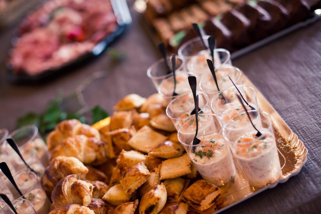 酵素サプリは食前と食後のどちらが効果的ですか？